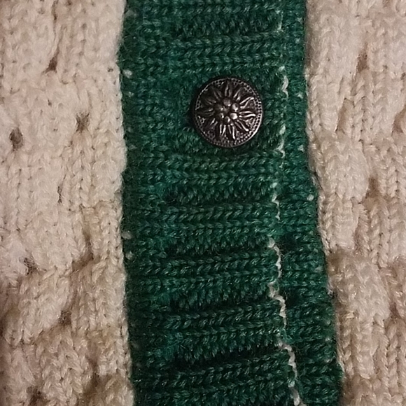 Vintage 1950s  Hand Embroidered Sweater - Picture 11 of 13